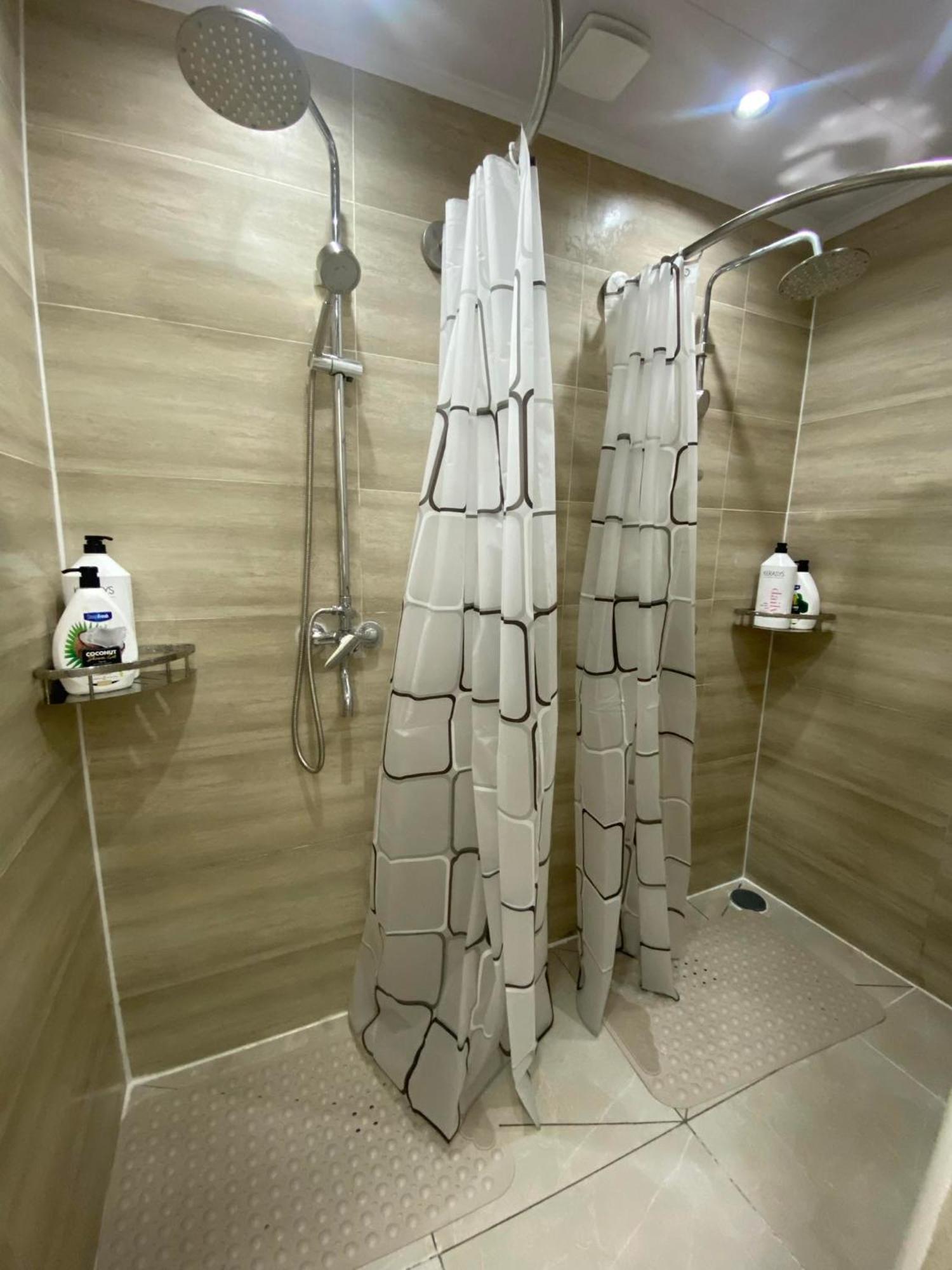 Mickey Hostel Улан-Батор Экстерьер фото