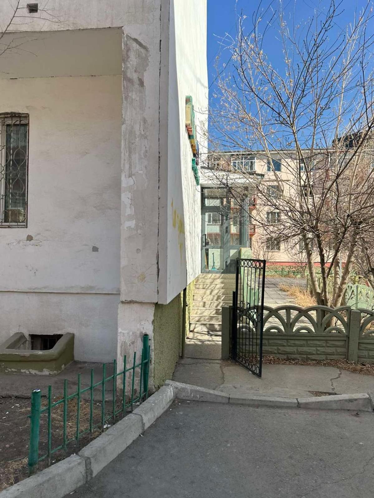Mickey Hostel Улан-Батор Экстерьер фото